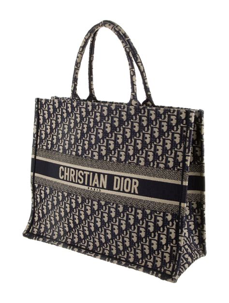 christian dior tasche shopper|christian dior book tote.